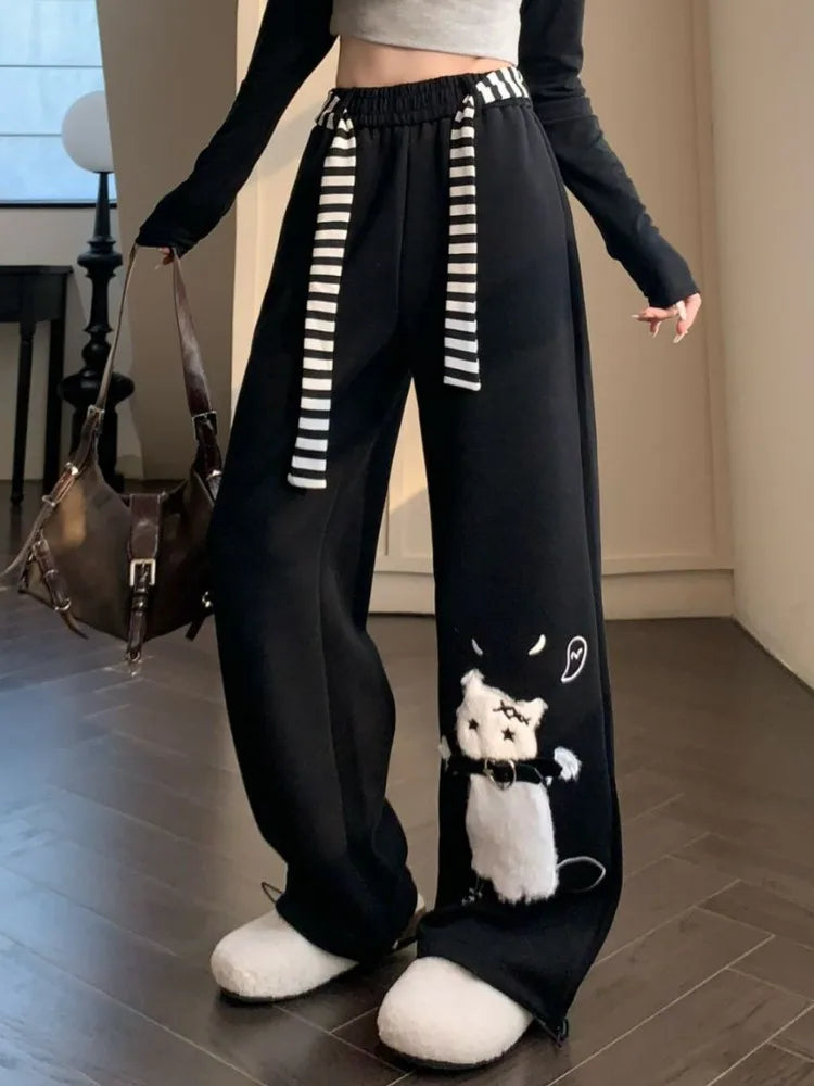 Kawaii Cat Embroidery Wide-Leg Sweatpants