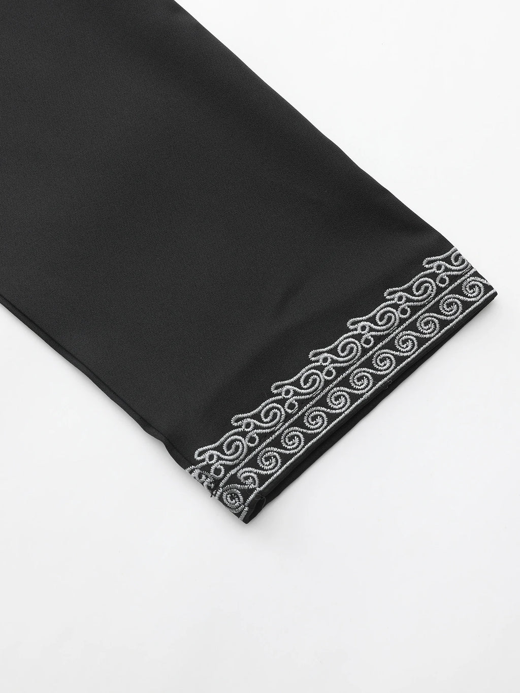 Onyx Thread Long Thobe